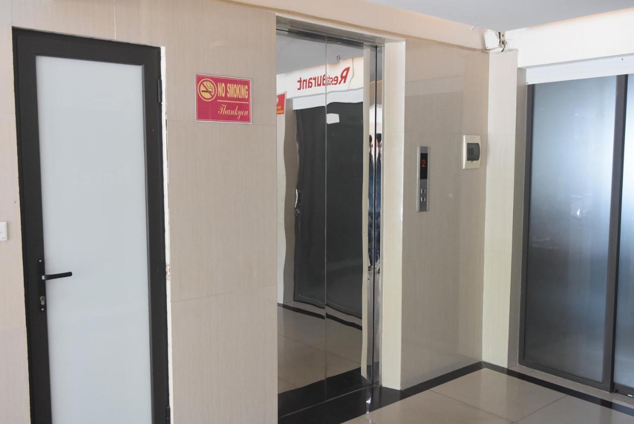 Sao Hotel Nguyen Ngoc Vu Hanoi Zewnętrze zdjęcie