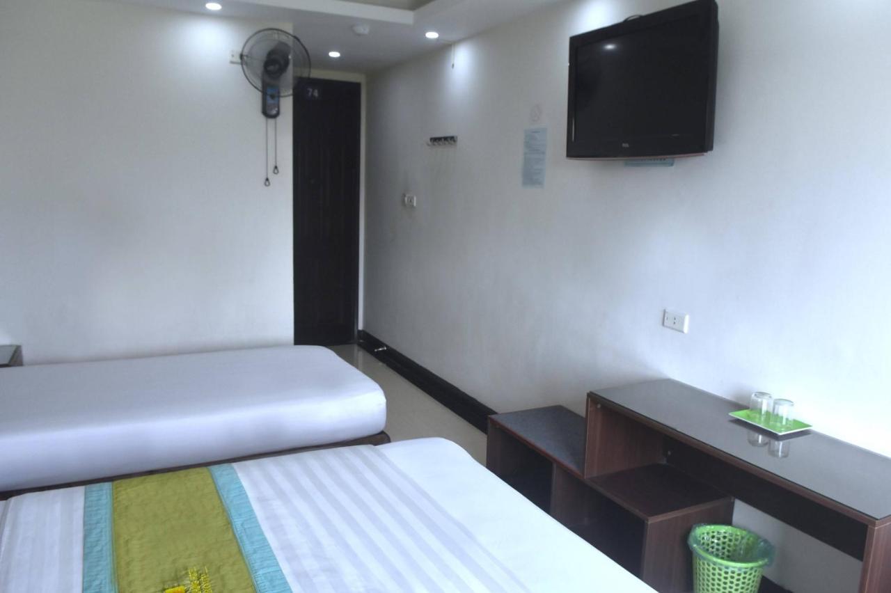 Sao Hotel Nguyen Ngoc Vu Hanoi Zewnętrze zdjęcie